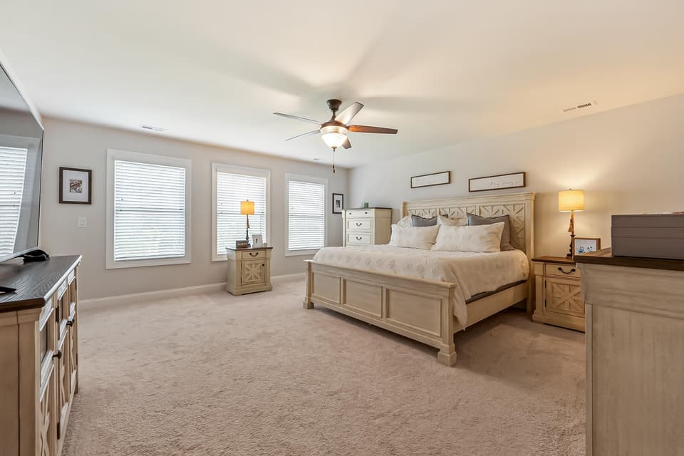 1042 Round Meadow Drive, photo 27 of 40