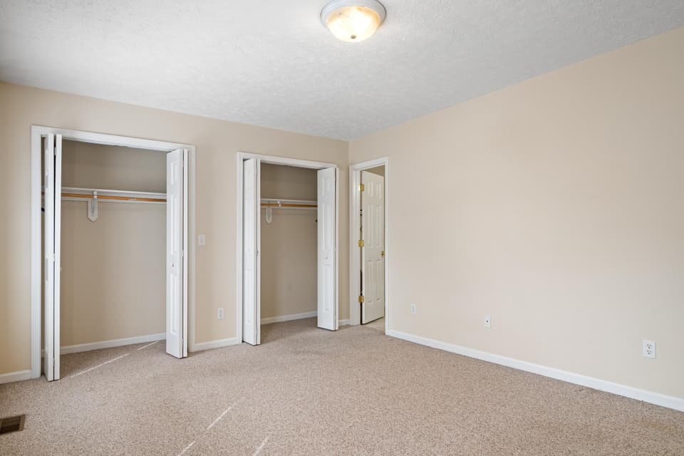 400 Wimmer Street, photo 19 of 33