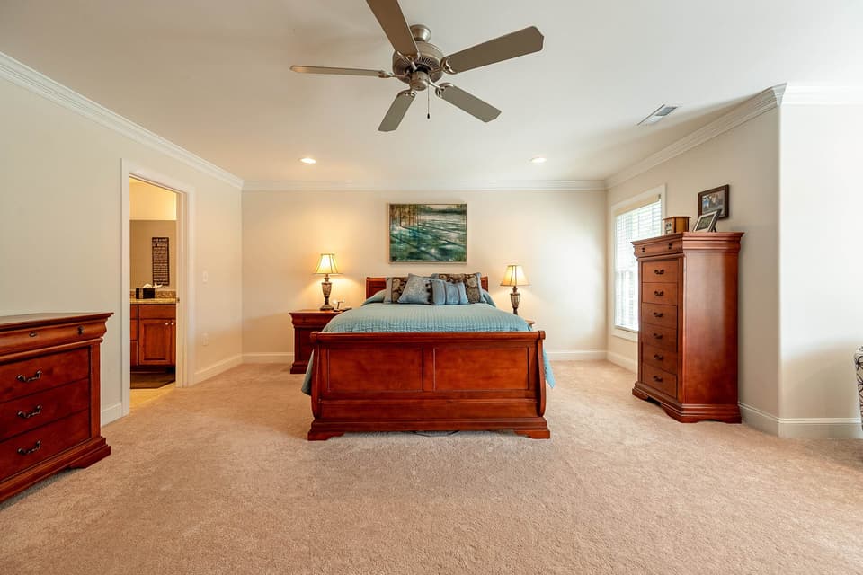 120 Phoenix Boulevard, photo 14 of 40