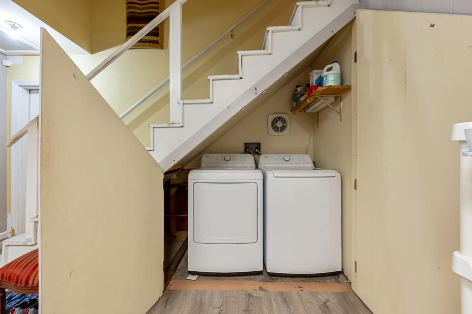 170 Briarwood Drive, photo 24 of 40