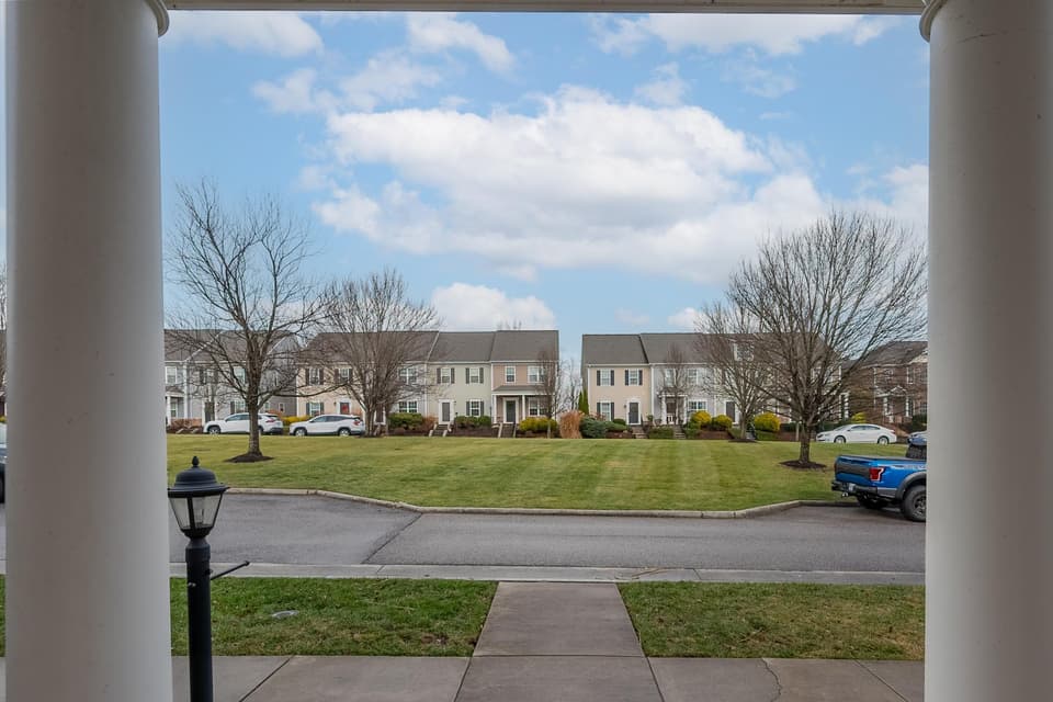 140 Phoenix Boulevard, photo 4 of 40