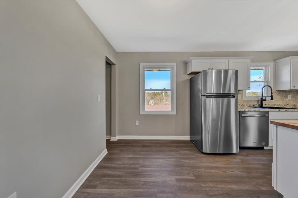 1395 Wall St NW, photo 11 of 28