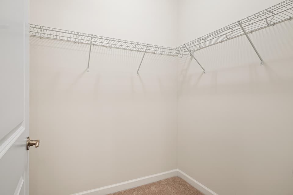 215 Hamilton Avenue NW, photo 36 of 40