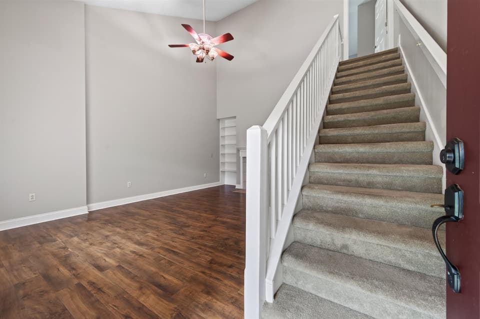 535 Gold Leaf Drive, photo 8 of 40
