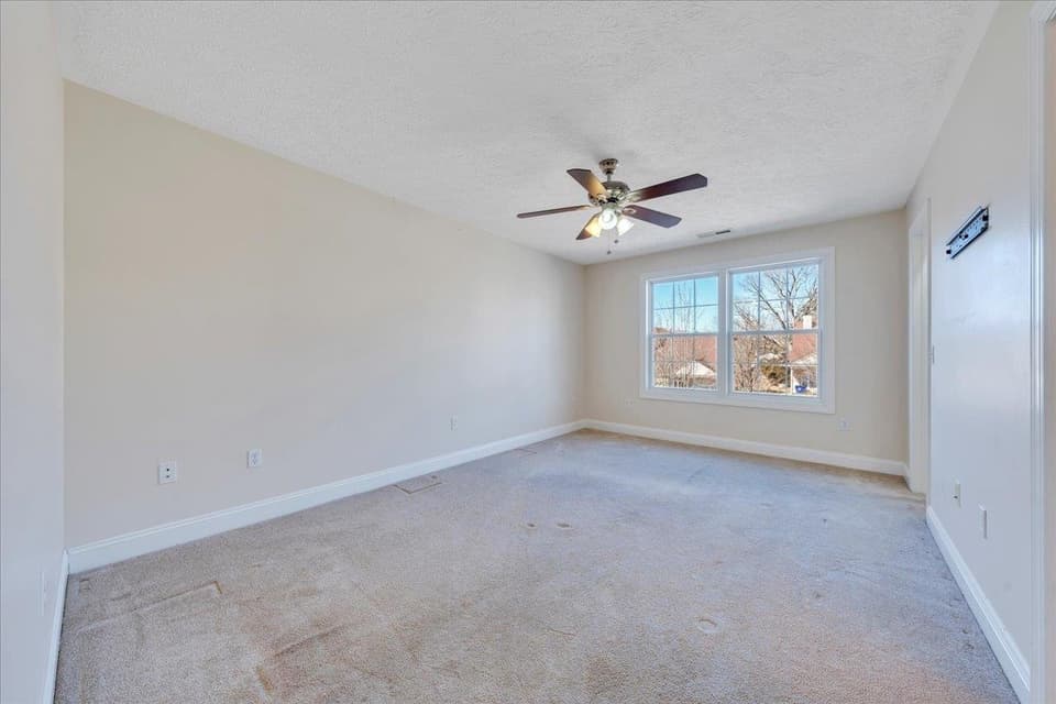 185 Huff Heritage Lane, photo 17 of 40