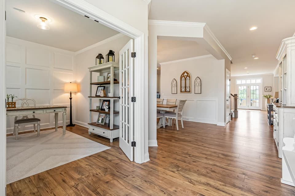 1042 Round Meadow Drive, photo 6 of 40