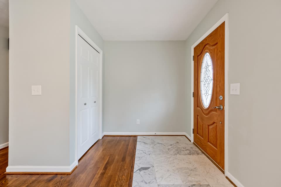 265 Ash Drive, photo 4 of 35