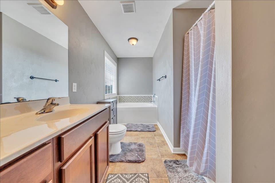 505 Keystone Drive, photo 24 of 40