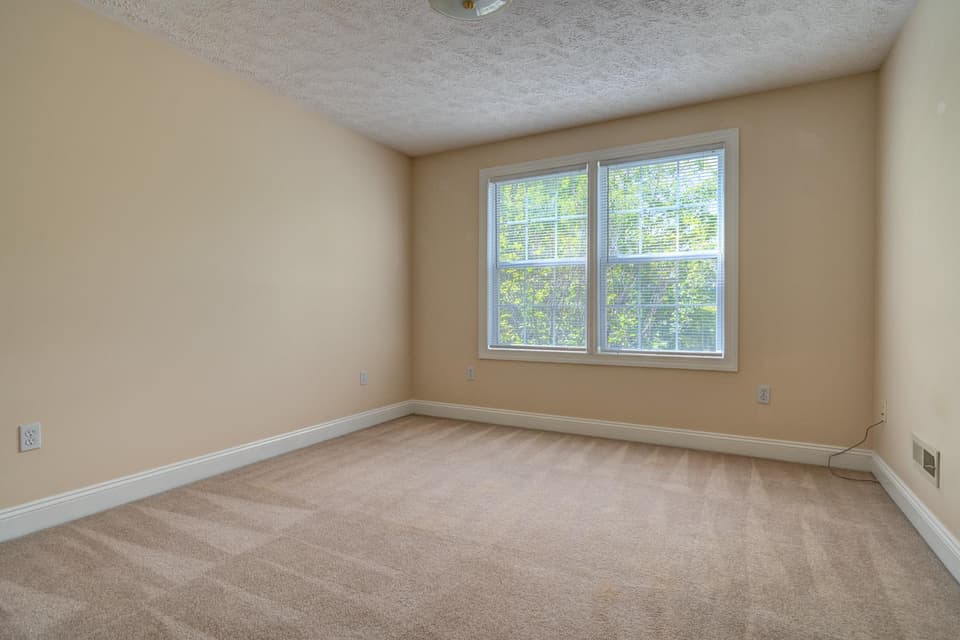 295 Tall Oak Boulevard, photo 21 of 34