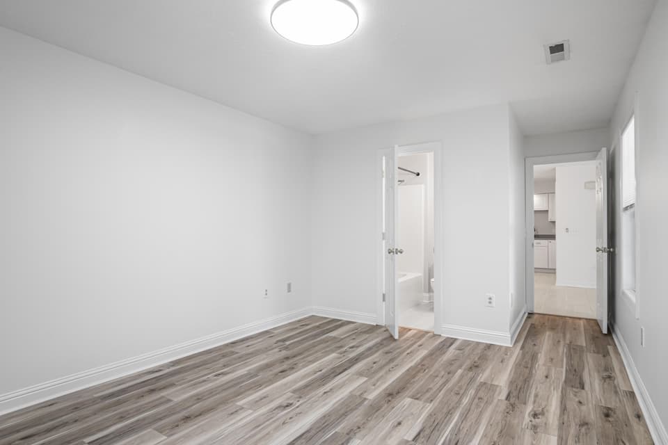 330 Bronze Leaf Drive, photo 14 of 31