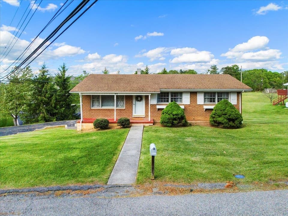 20 Ellett Road NE, photo 5 of 40