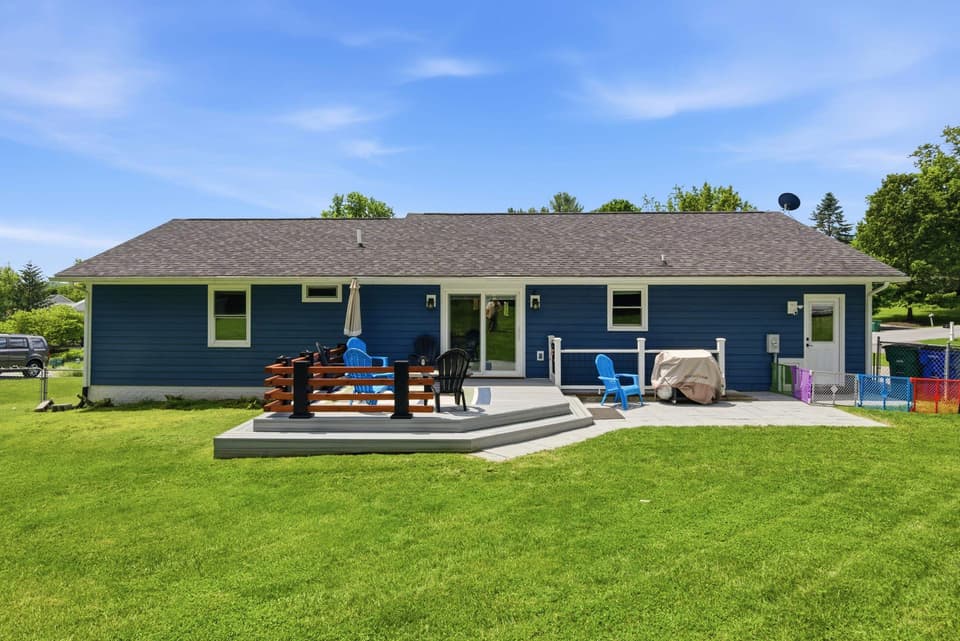 135 Wooden Shoe Court NW, photo 9 of 40