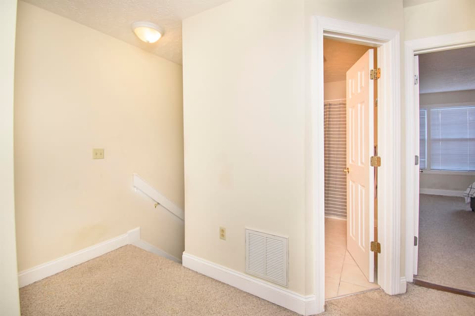 420 Silver Leaf Drive, photo 20 of 40