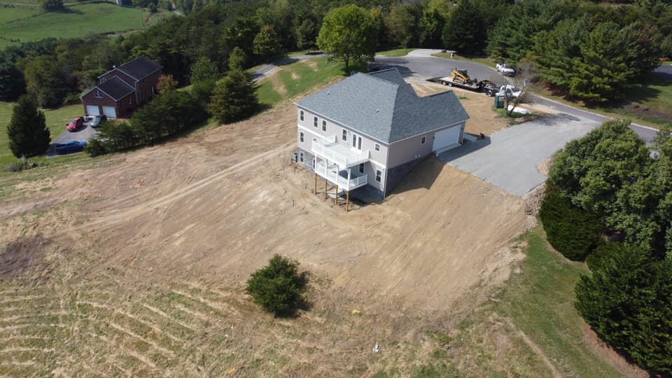 1175 Falcon Run, photo 7 of 10