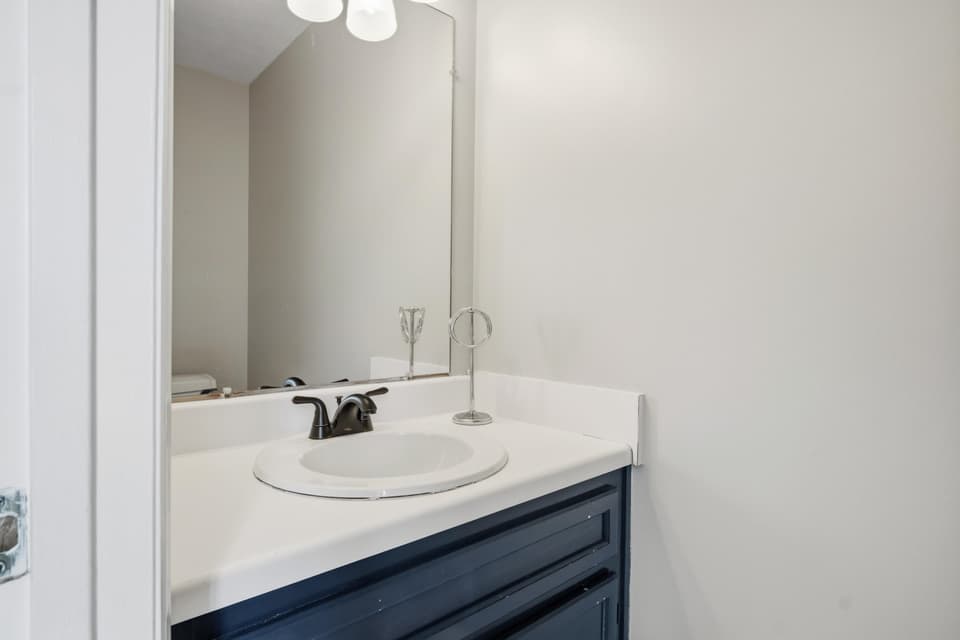 130 Warren Street, photo 15 of 40