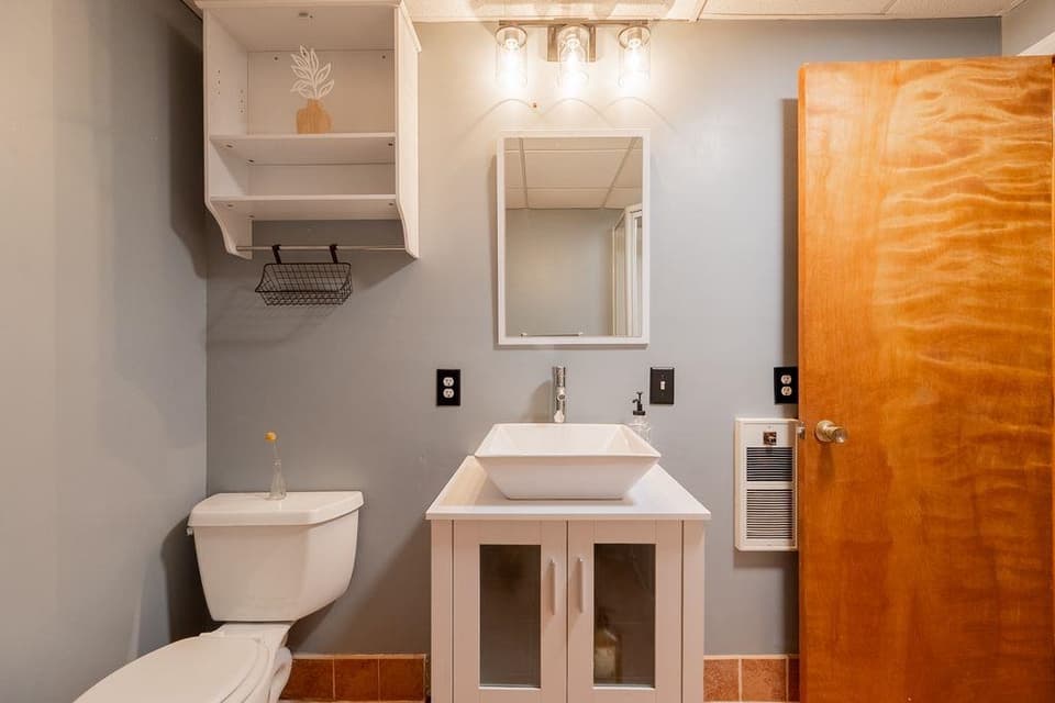 1145 Spruce Street, photo 22 of 34