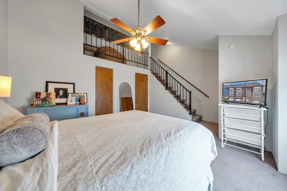 2615 Glade Drive SE, photo 19 of 35