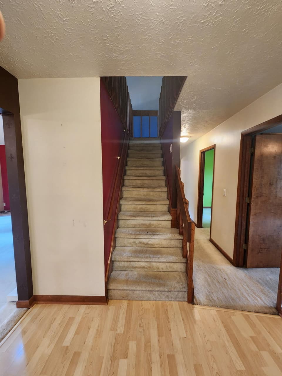 930 Stafford Dr, photo 23 of 39