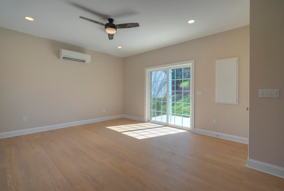 495 School Lane, photo 10 of 40