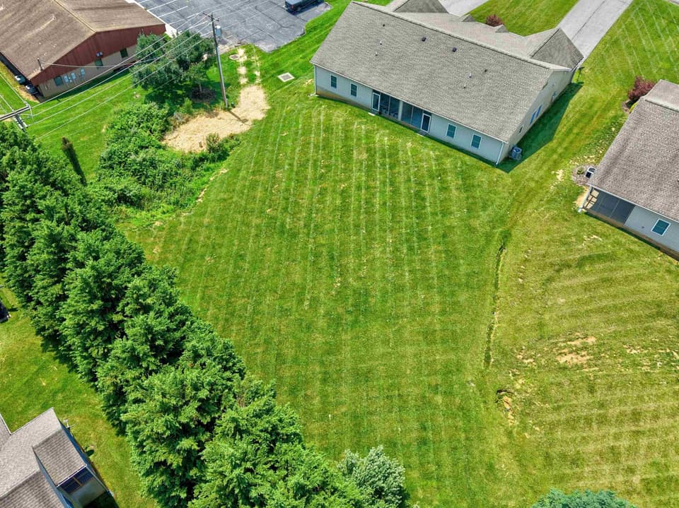 163 Walters Drive, photo 39 of 40
