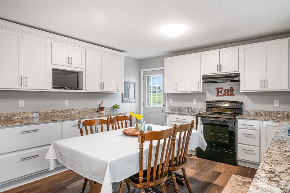145 Windmill Ridge Road E, photo 20 of 40