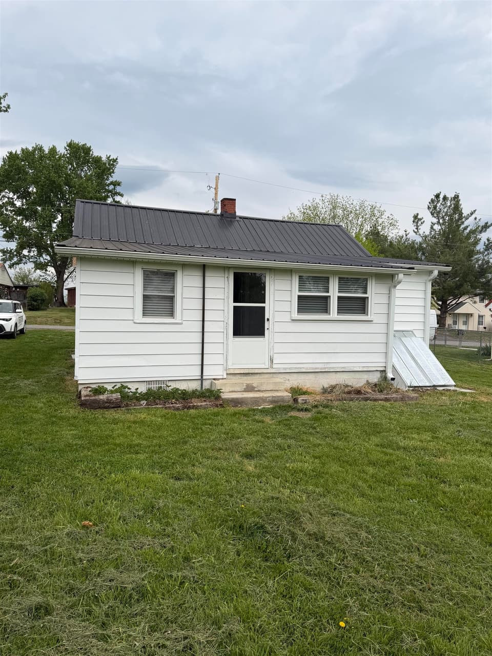 1245 Forest Street NE, photo 12 of 18