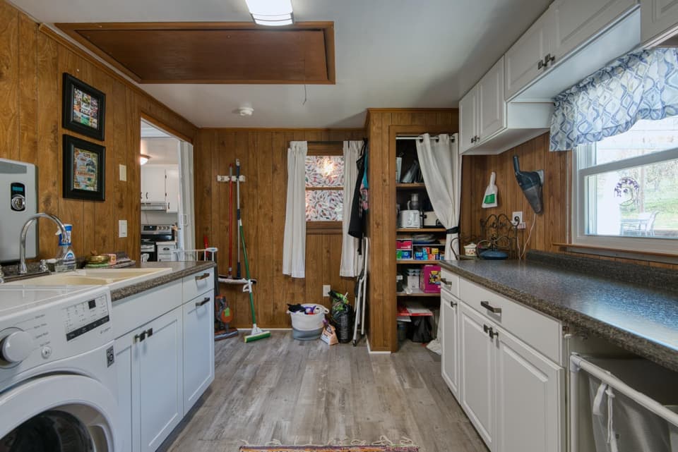 2290 Fire Tower Road, photo 29 of 40