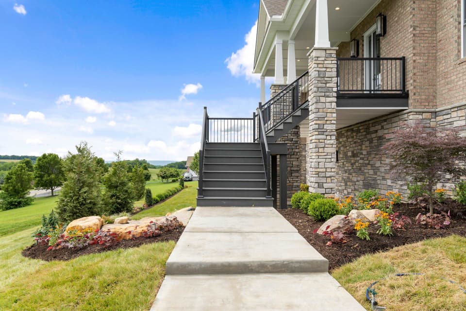 2130 Peakland Way, photo 4 of 40