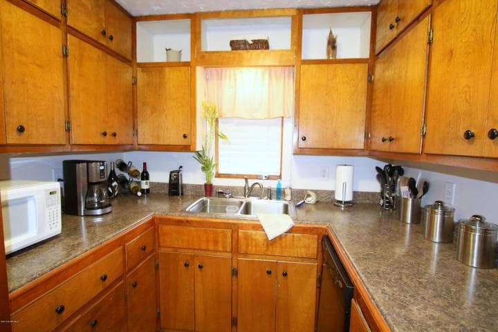 760 Ellett Road, photo 6 of 11