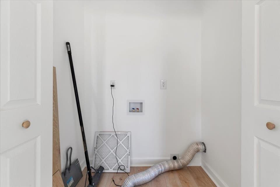 2435 Glade Drive SE, photo 16 of 40
