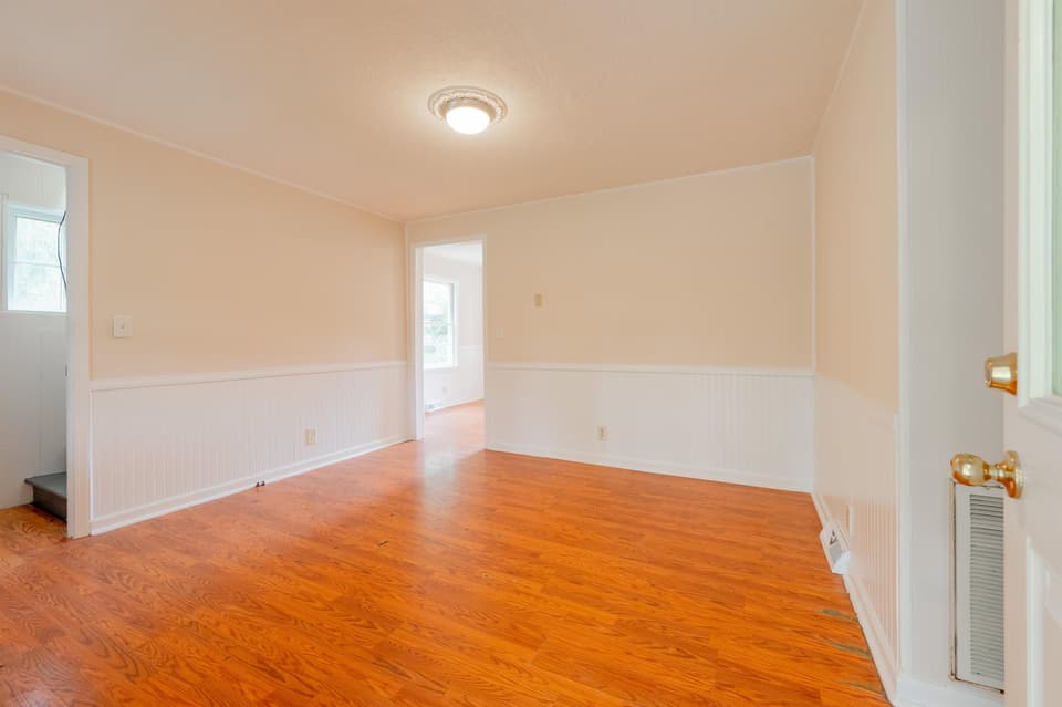 1450 Harman Drive, photo 10 of 40