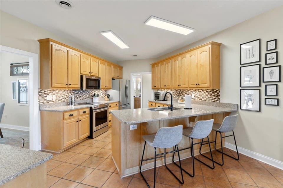 2120 Knoll Crest Drive, photo 39 of 40