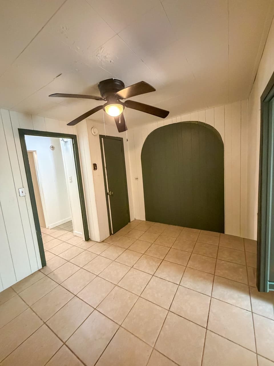 3475 Roanoke Street, photo 6 of 11