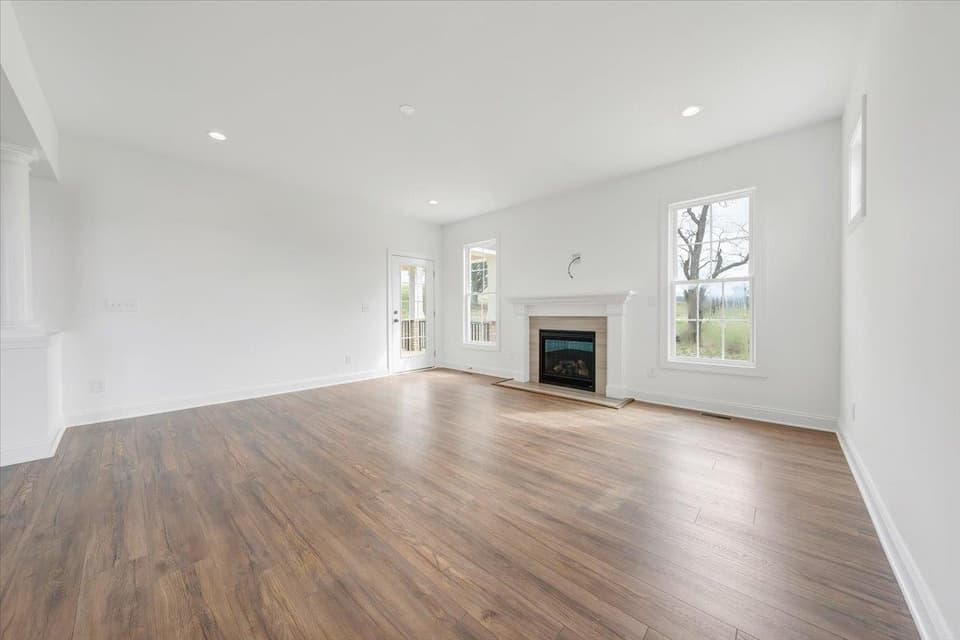 1027 Round Meadow Drive, photo 15 of 40