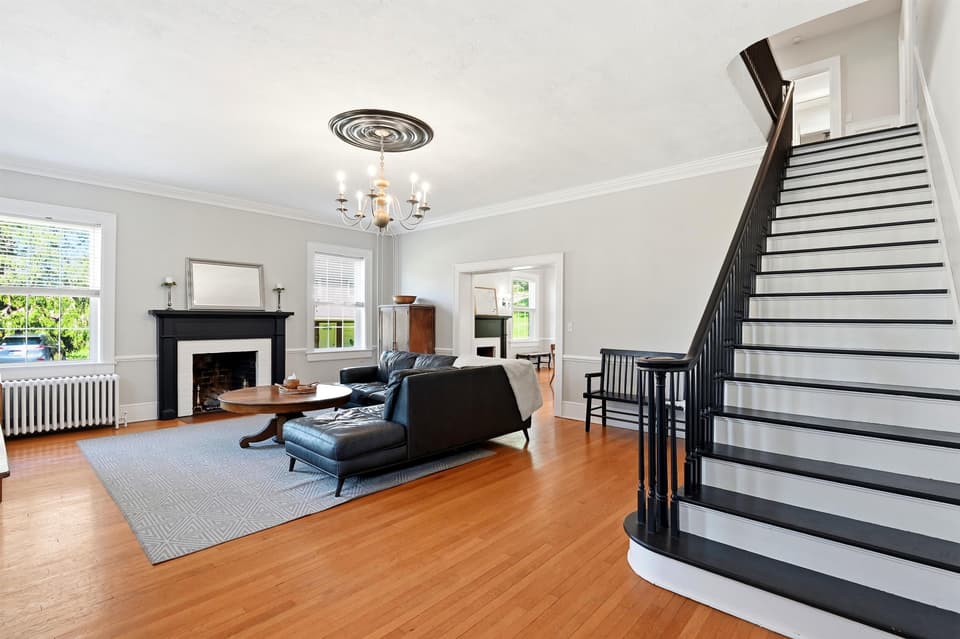 1800 Depot Street NE, photo 10 of 40