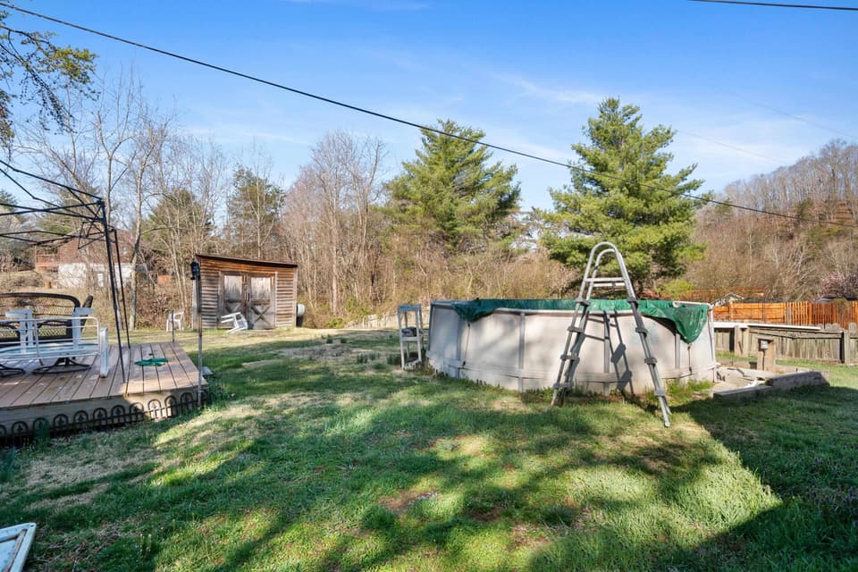 1531 Blair Street, photo 28 of 39
