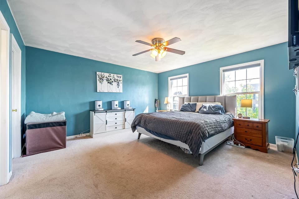 210 Berkshire Drive, photo 37 of 40