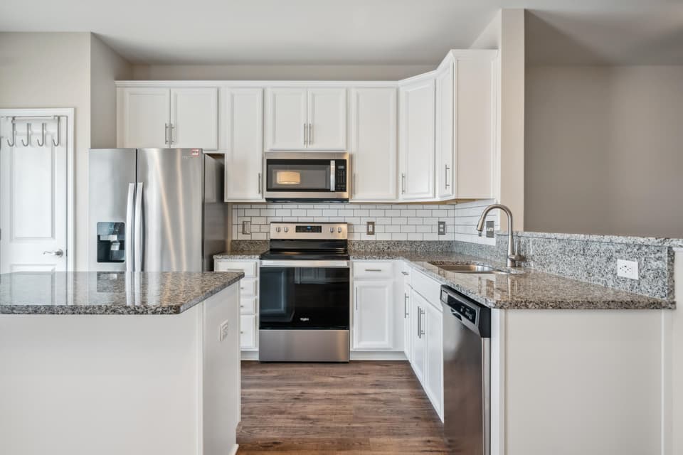 340 Hamilton Avenue NW, photo 18 of 40