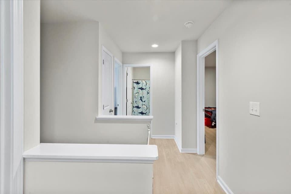 990 Holland Loop NW, photo 32 of 40