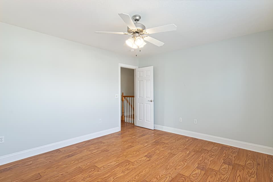 1730 Lions Drive, photo 33 of 40