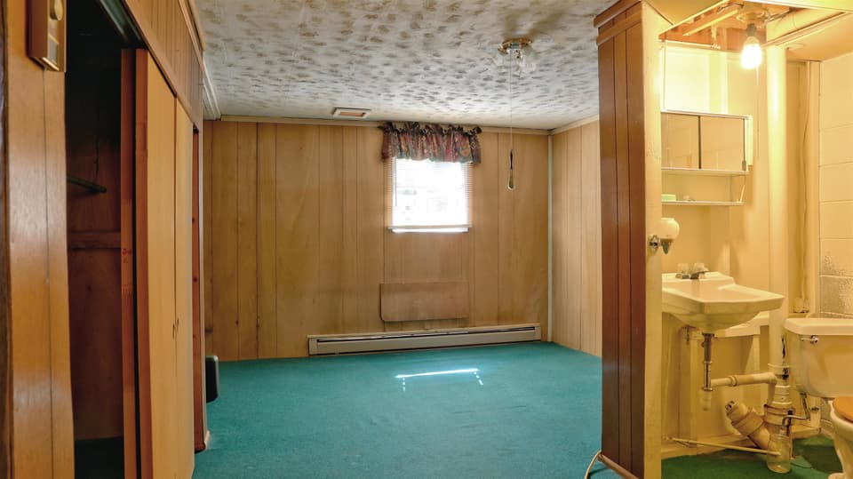 2611 Kings Court, photo 38 of 40