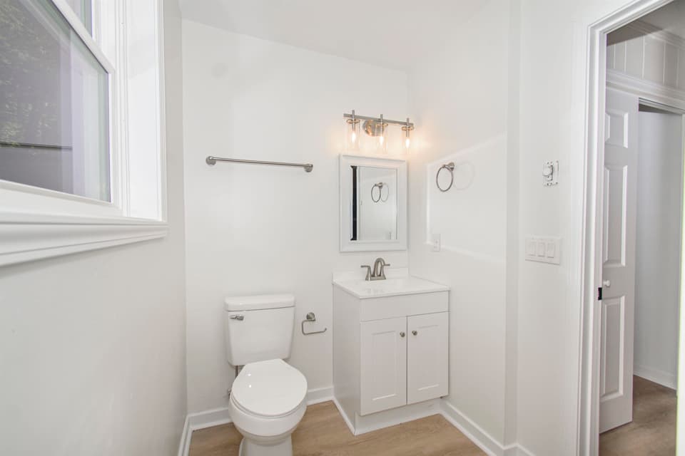 300 Arrowhead Trail, photo 36 of 39