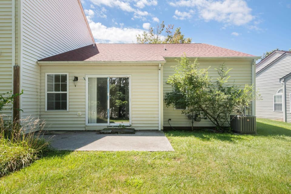 255 Gold Leaf Drive, photo 26 of 28