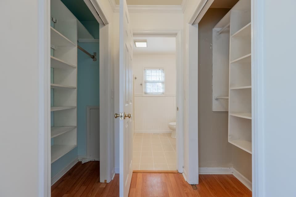 497 Canterbury Street SW, photo 18 of 40