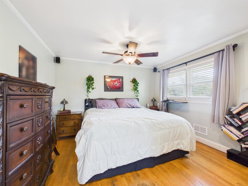 85 Wades Lane, photo 19 of 40