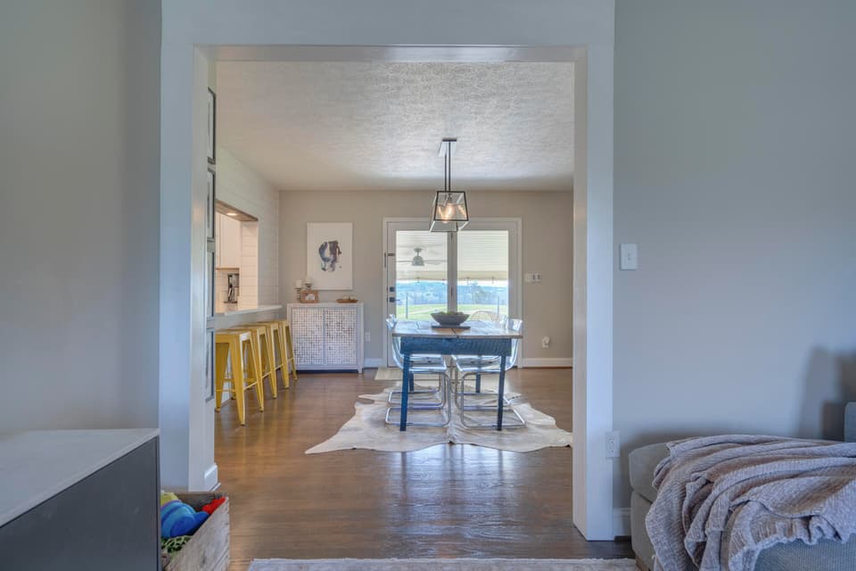 2565 Vicker Switch Rd, photo 12 of 38