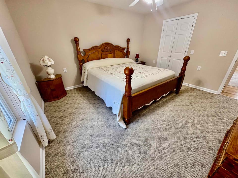 2355 Giles Drive SE, photo 32 of 40