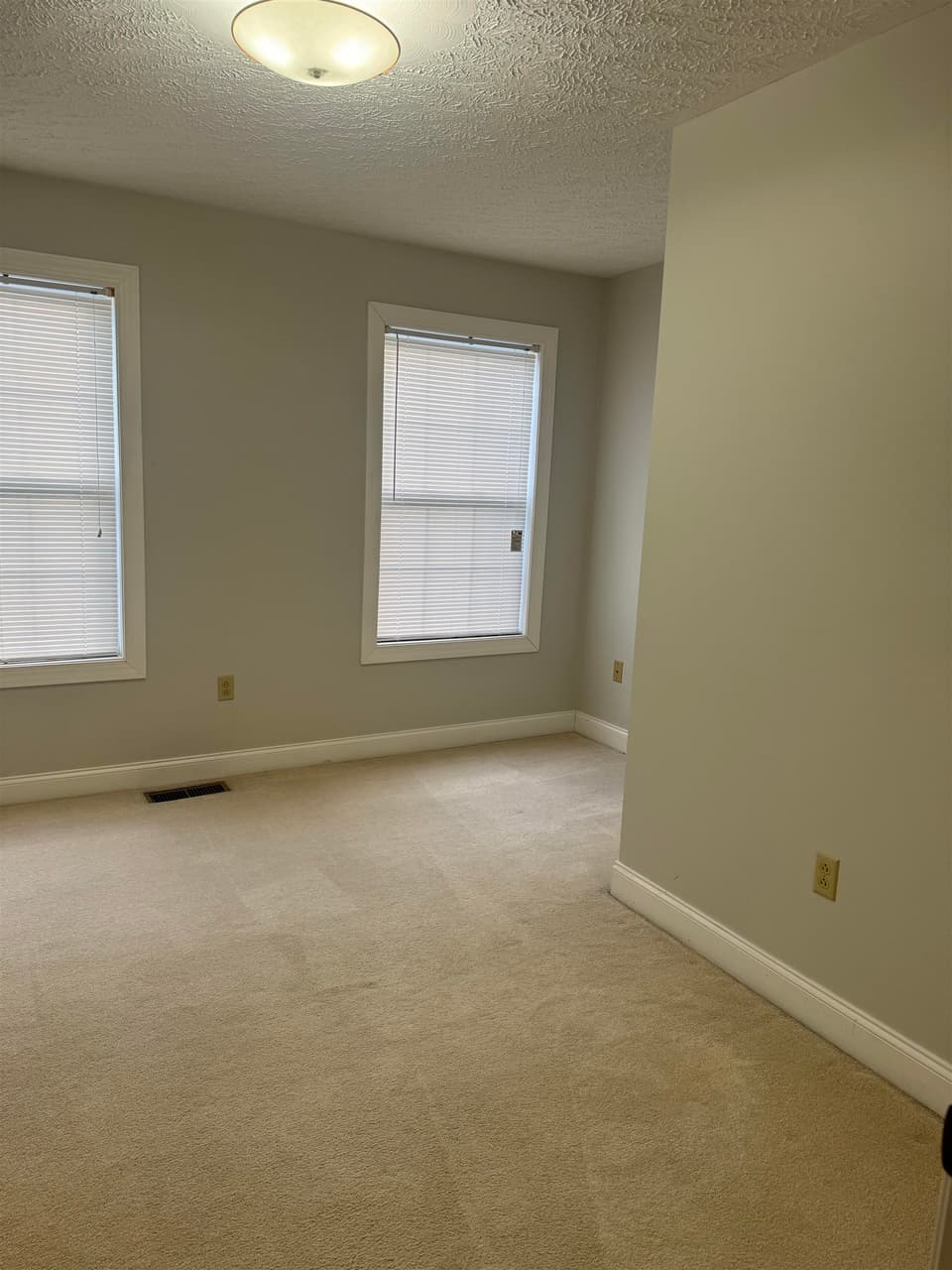 425 Silver Leaf Drive, photo 26 of 29