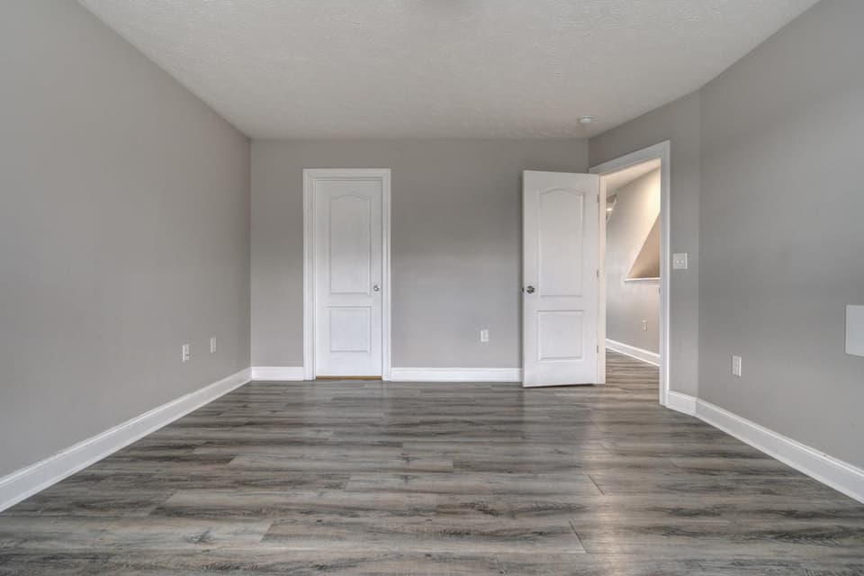 410 Twisted Oak Drive NW, photo 12 of 25
