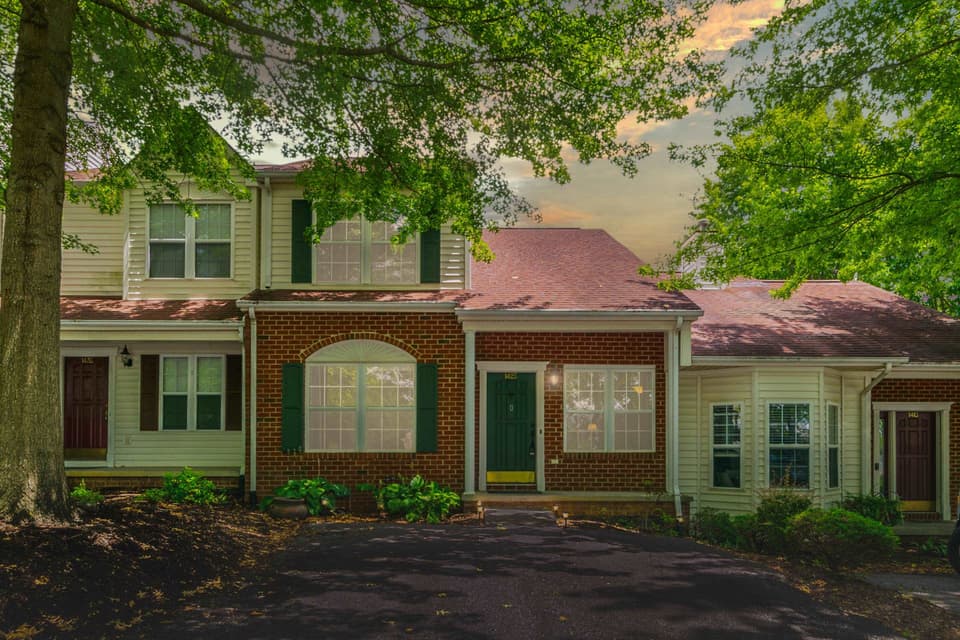 1425 Providence Boulevard, photo 2 of 40